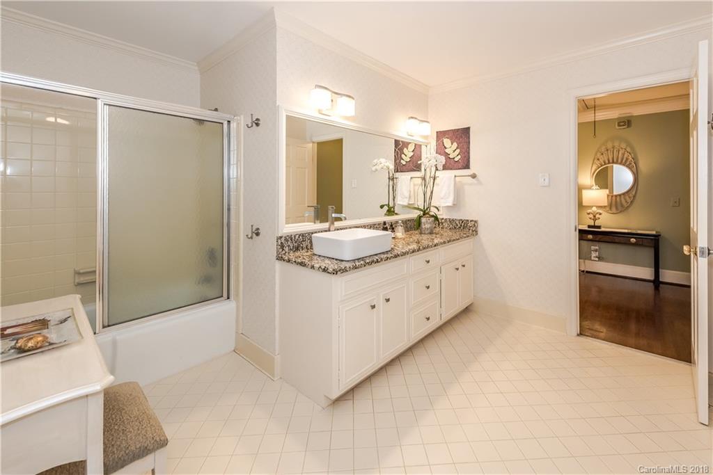 4100 Foxcroft Road Charlotte, NC 28211 - Photo 30 of 36 Gallery Image 30