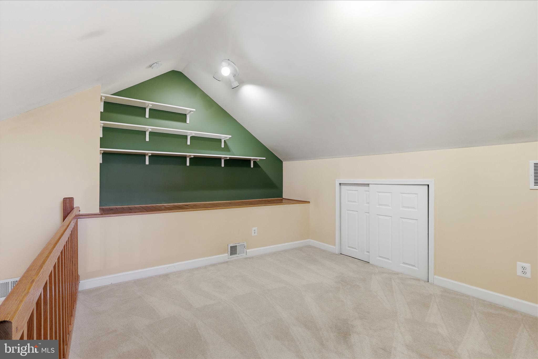 5014 Glen Park Road Annandale, VA 22003 - Photo 34 of 80 Loft in 3rd Bedroom