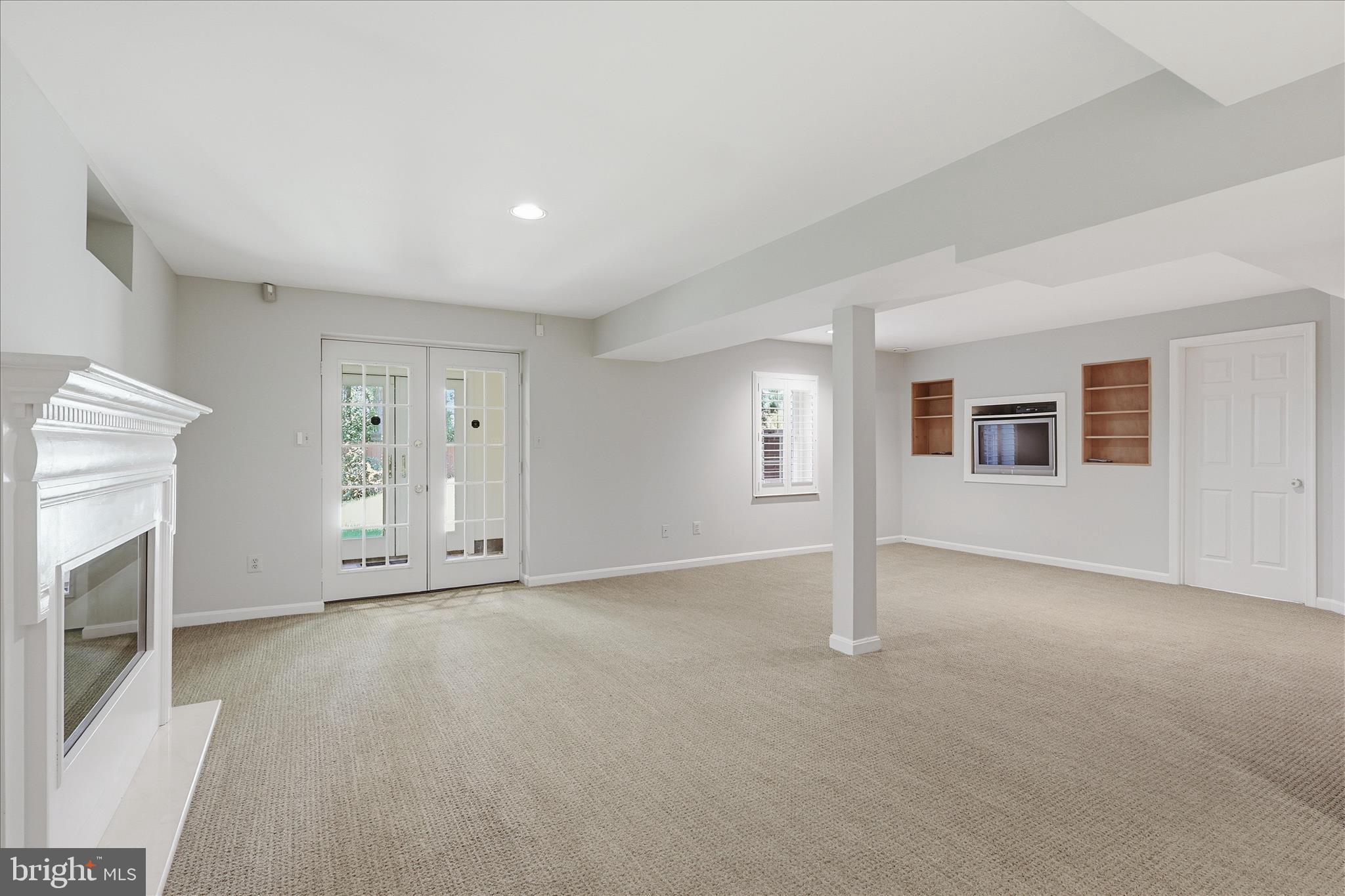 5014 Glen Park Road Annandale, VA 22003 - Photo 41 of 80 Lower Level Rec Room w/ media