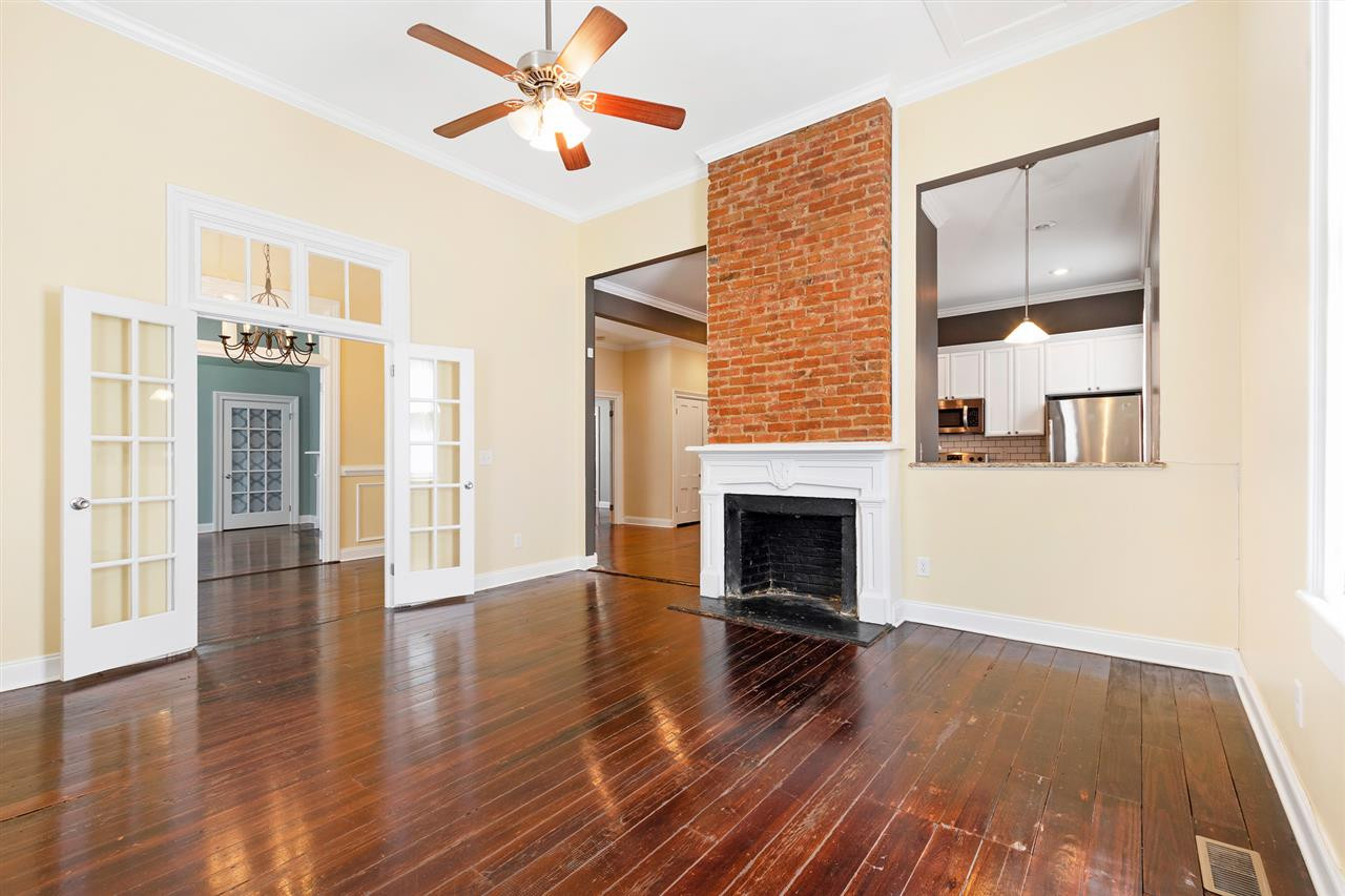 209 South Swain Street Raleigh, NC 27601 - Photo 9 of 30 Photo 9