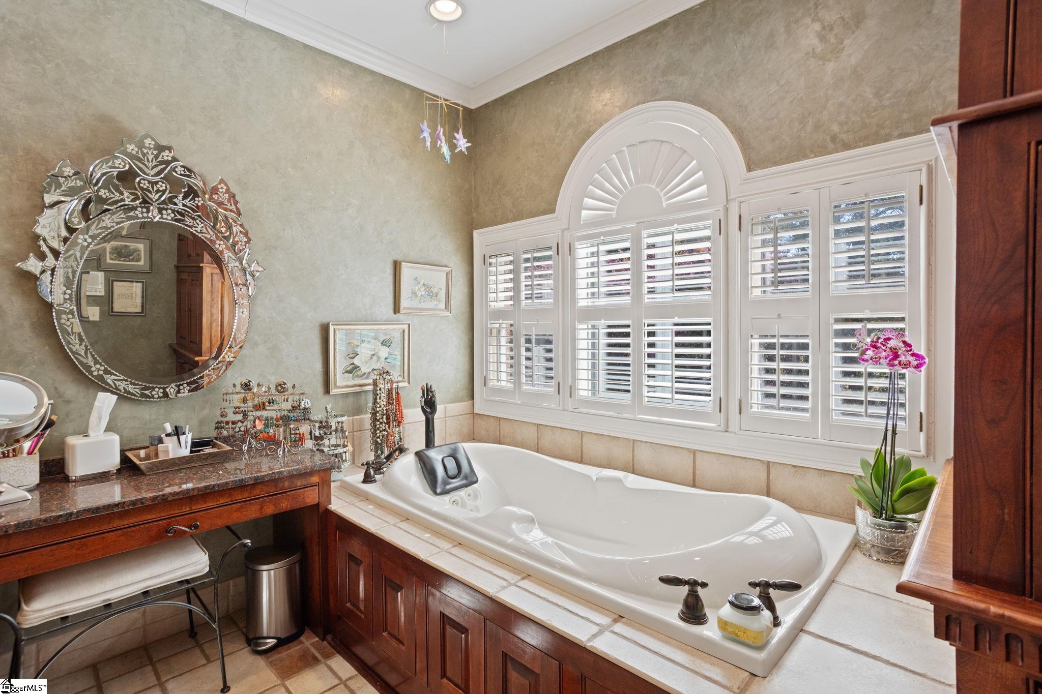 208 Holland Road Simpsonville, SC 29681 - Photo 29 of 50