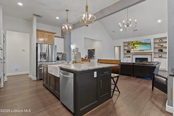 $799,999 | 5125 County Road 7930, Lubbock, TX 79424