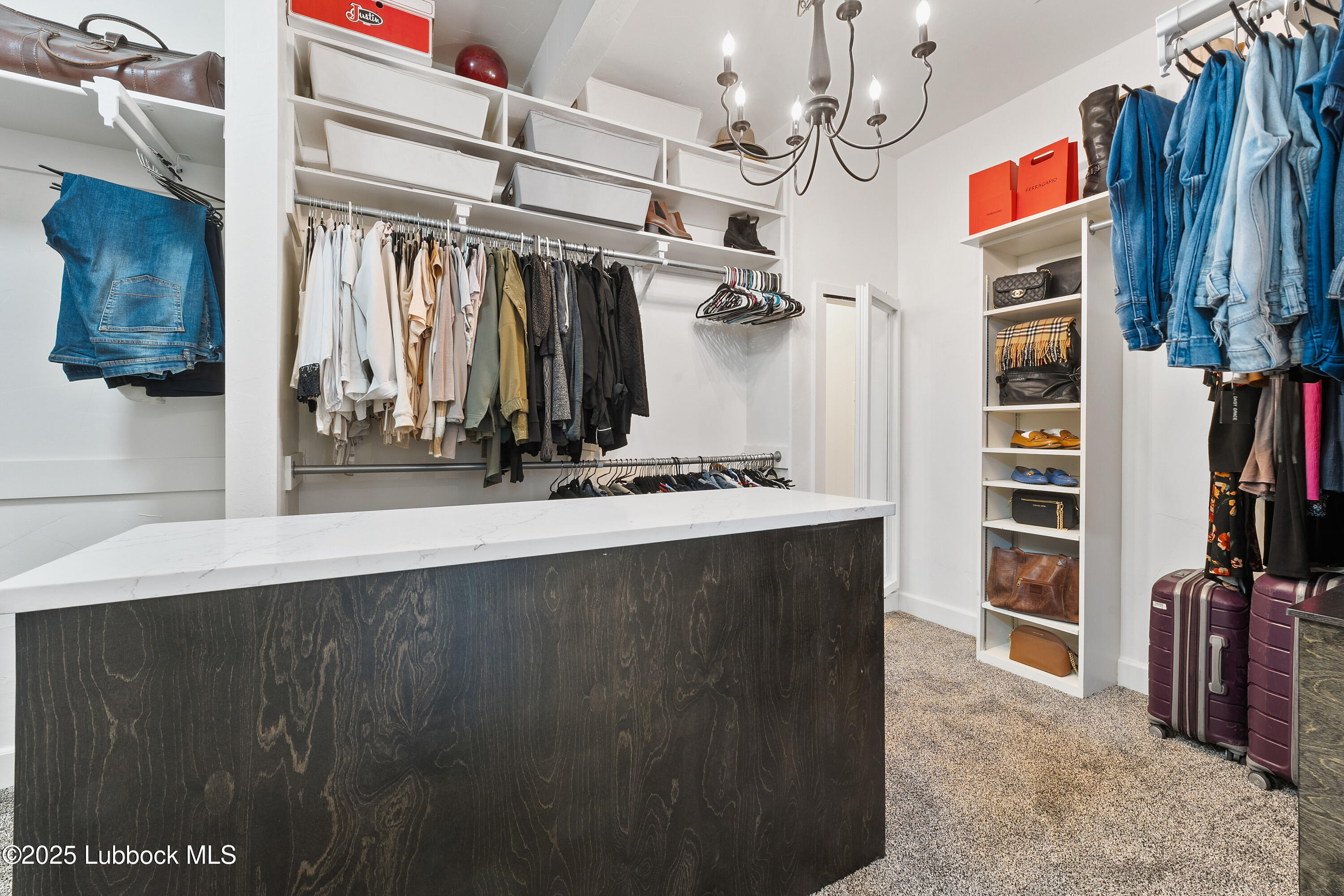 5125 County Road 7930 Lubbock, TX 79424 - Photo 27 of 75 a view of a living room