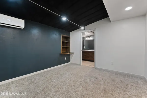$799,999 | 5125 County Road 7930, Lubbock, TX 79424