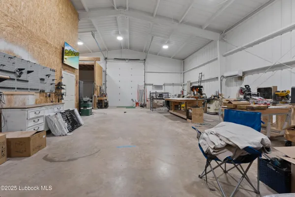 $799,999 | 5125 County Road 7930, Lubbock, TX 79424