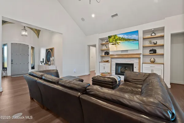 $799,999 | 5125 County Road 7930, Lubbock, TX 79424