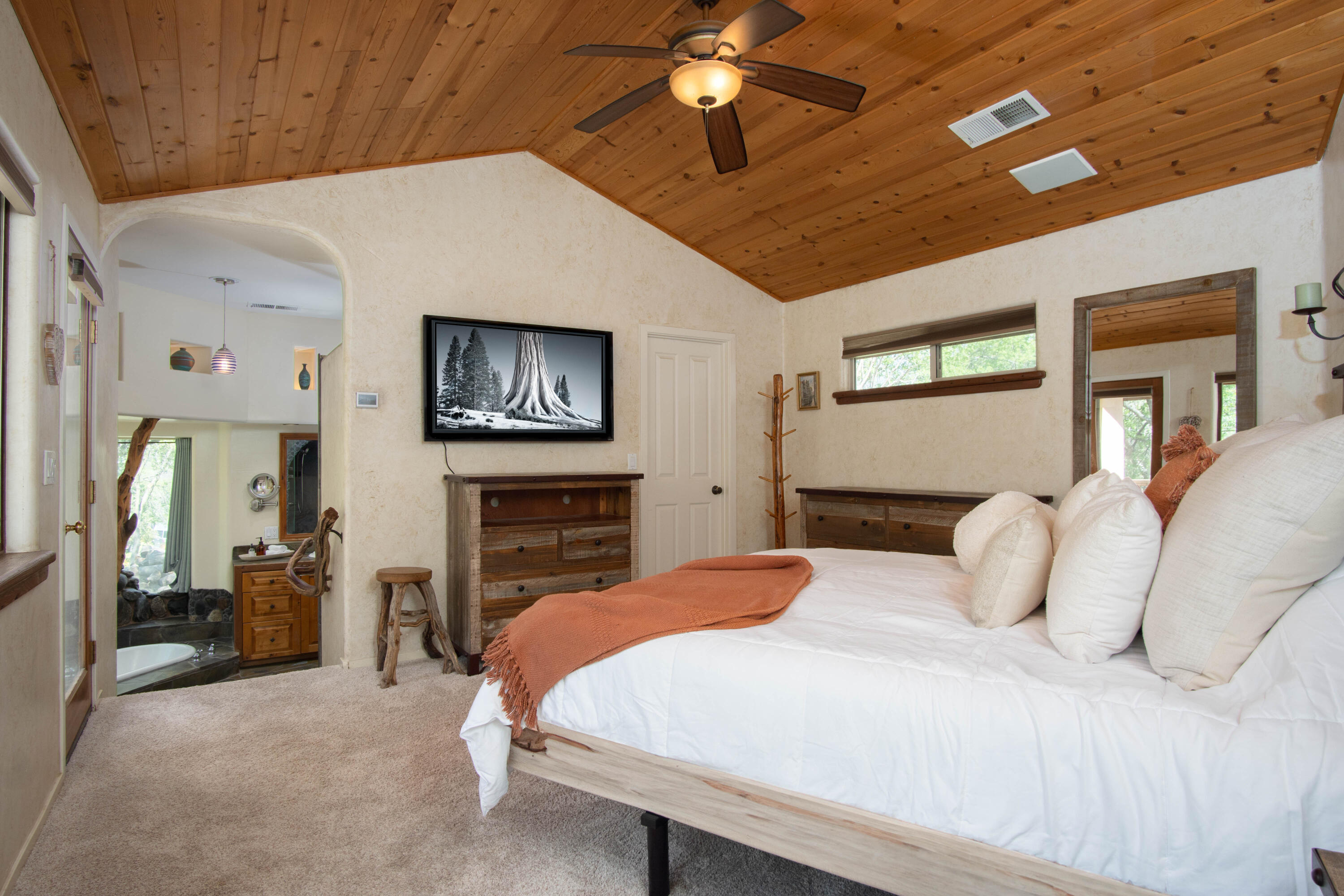 42701 Hawk Hollow Drive Three Rivers, CA 93271 - Photo 17 of 63 DSC01084-Edit