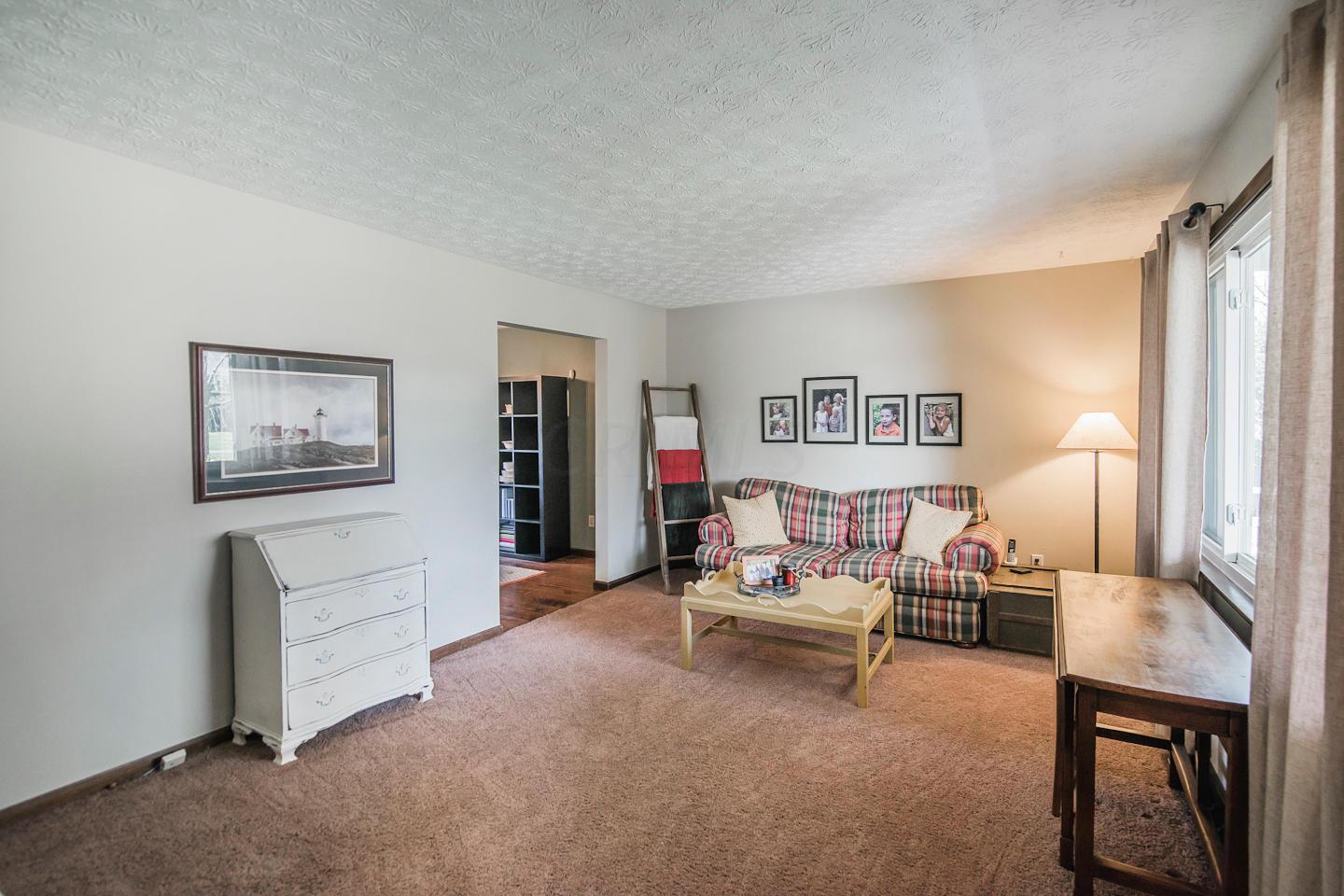 5475 Cedarbush Road Columbus, OH 43229 - Photo 16 of 35 Gallery Image 16