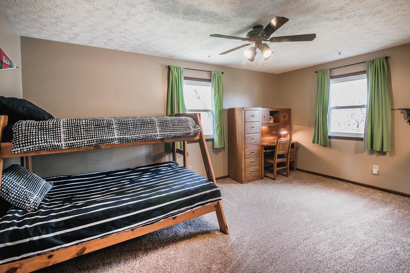 5475 Cedarbush Road Columbus, OH 43229 - Photo 24 of 35 Gallery Image 24