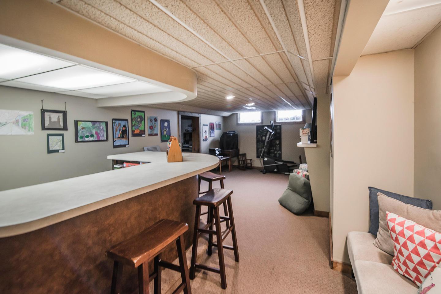 5475 Cedarbush Road Columbus, OH 43229 - Photo 26 of 35 Gallery Image 26