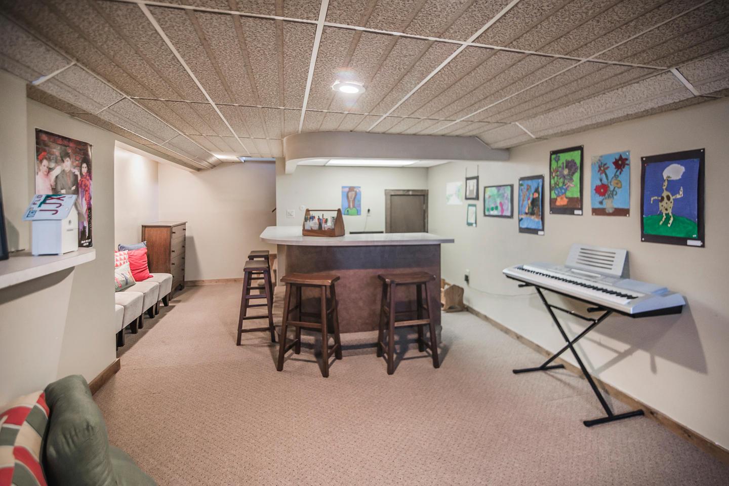 5475 Cedarbush Road Columbus, OH 43229 - Photo 27 of 35 Gallery Image 27