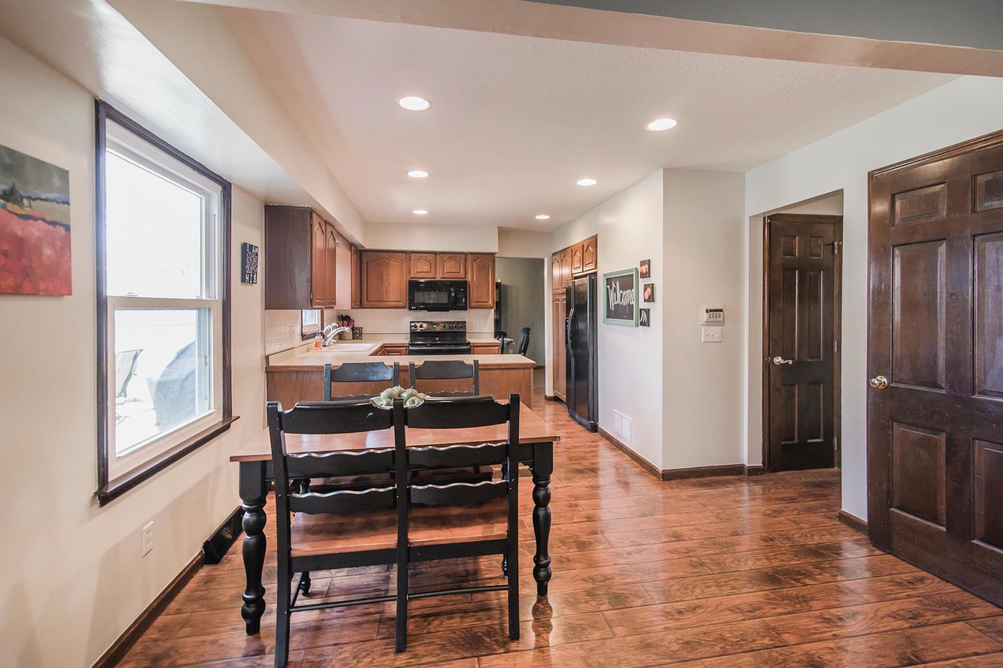 5475 Cedarbush Road Columbus, OH 43229 - Photo 9 of 35 Gallery Image 9