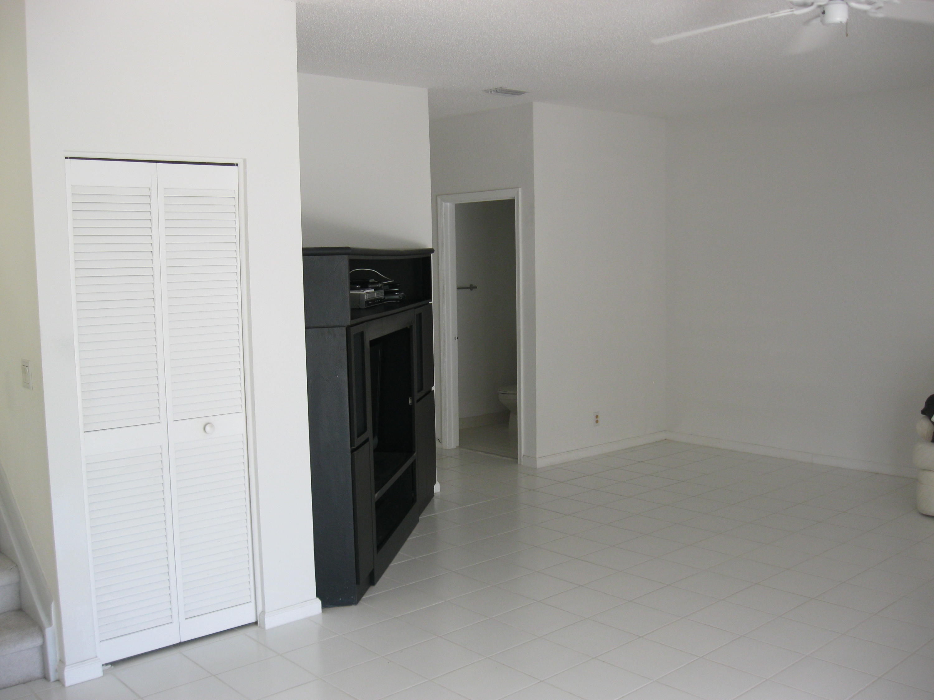 18322 Fresh Lake Way Boca Raton, FL 33498 - Photo 5 of 34 IMG_4504