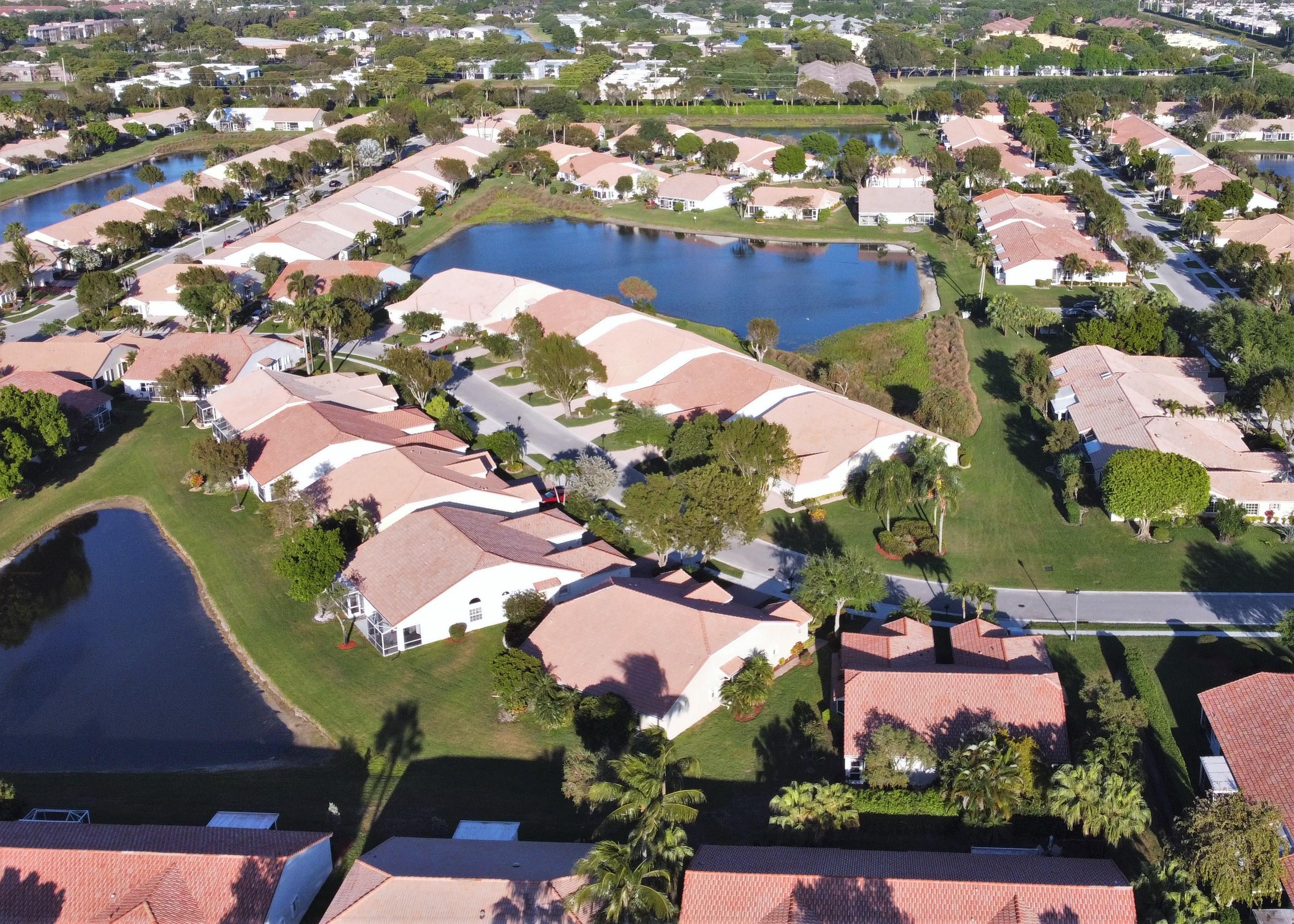 6071 Caladium Road Delray Beach, FL 33484 - Photo 32 of 36 25 Neighbourhood 6071 Caladium