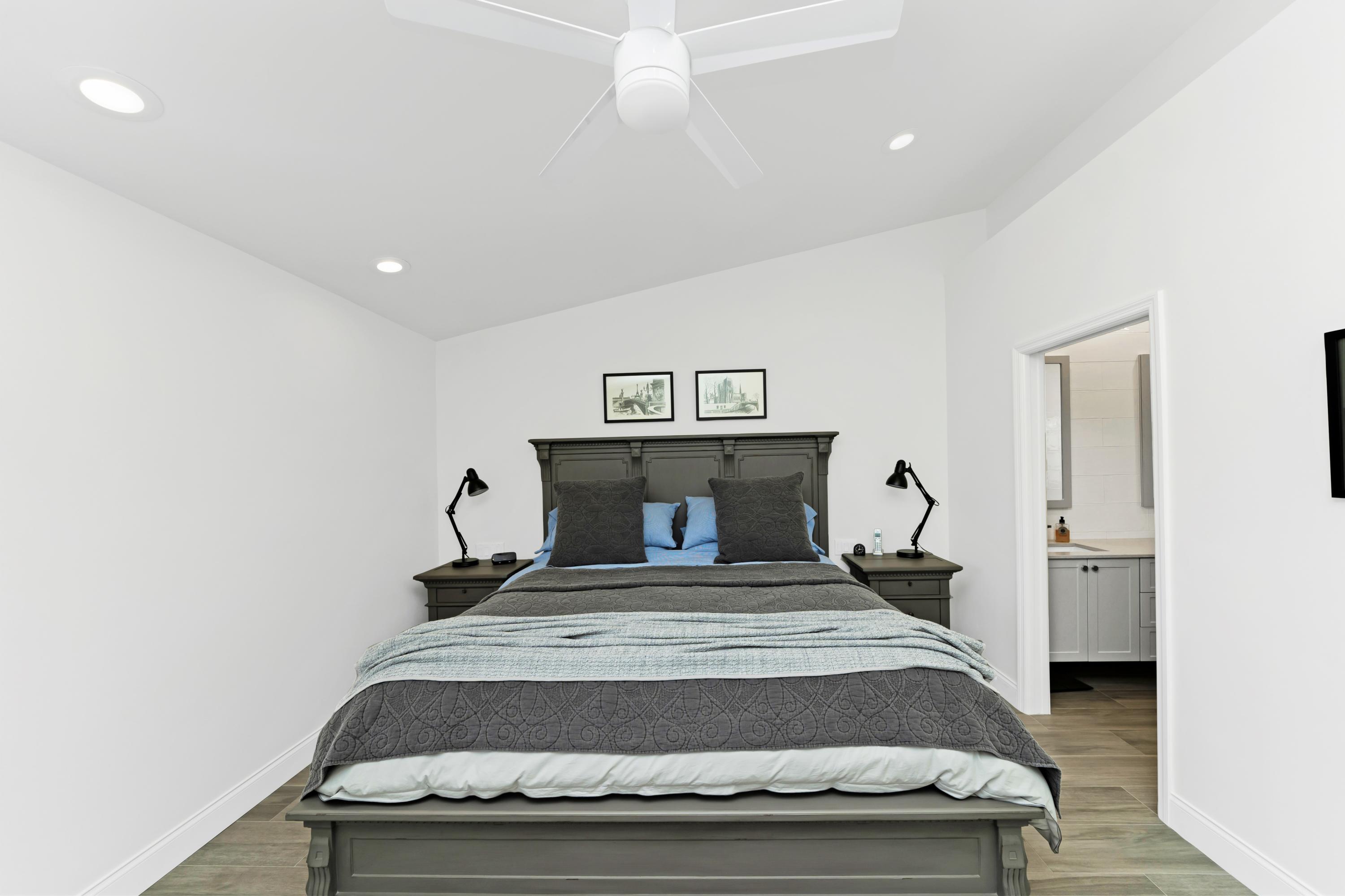 6071 Caladium Road Delray Beach, FL 33484 - Photo 7 of 36 7 Master Bedroom 6071 Caladium