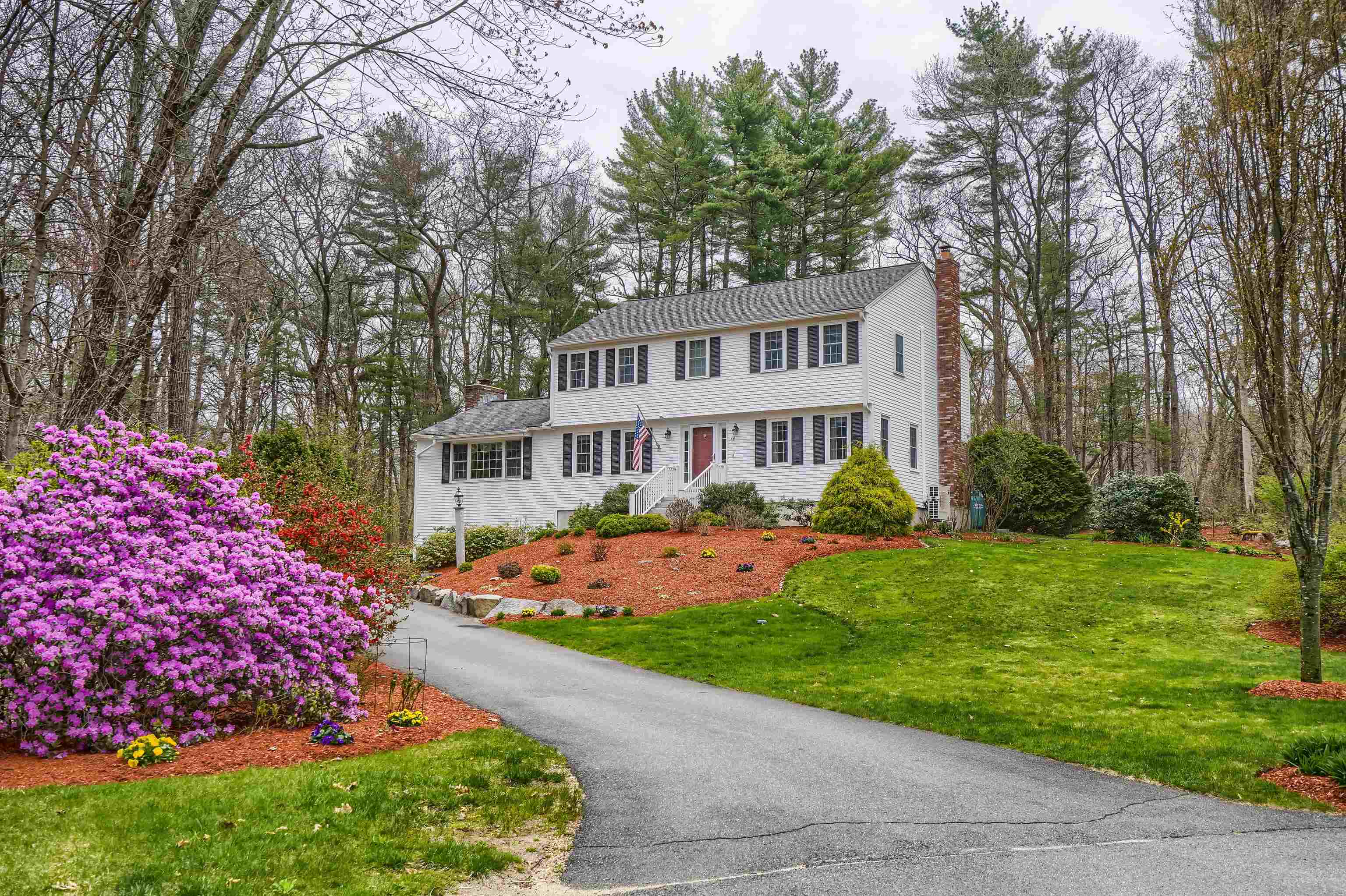14 Autumn Street Windham, NH 03087 - Photo 1 of 2 Gallery Image 1