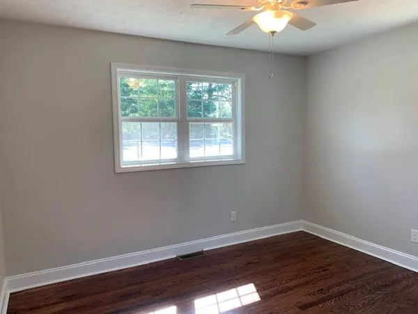 $2,000 | 1420 Central Drive, Southern Pines, NC 28387