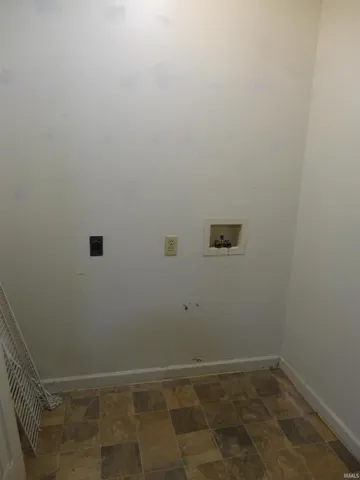 $144,900 | 300 Yockey Estates, Mitchell, IN 47446