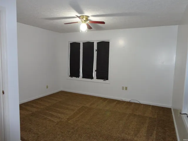 $144,900 | 300 Yockey Estates, Mitchell, IN 47446