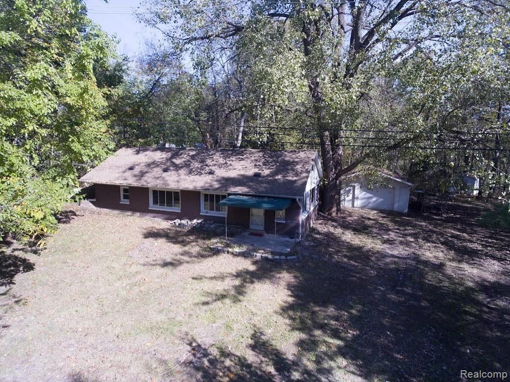 17725 Savage Road Belleville, MI 48111 - Photo 3 of 20 17725 savage drone photo 3.jpg