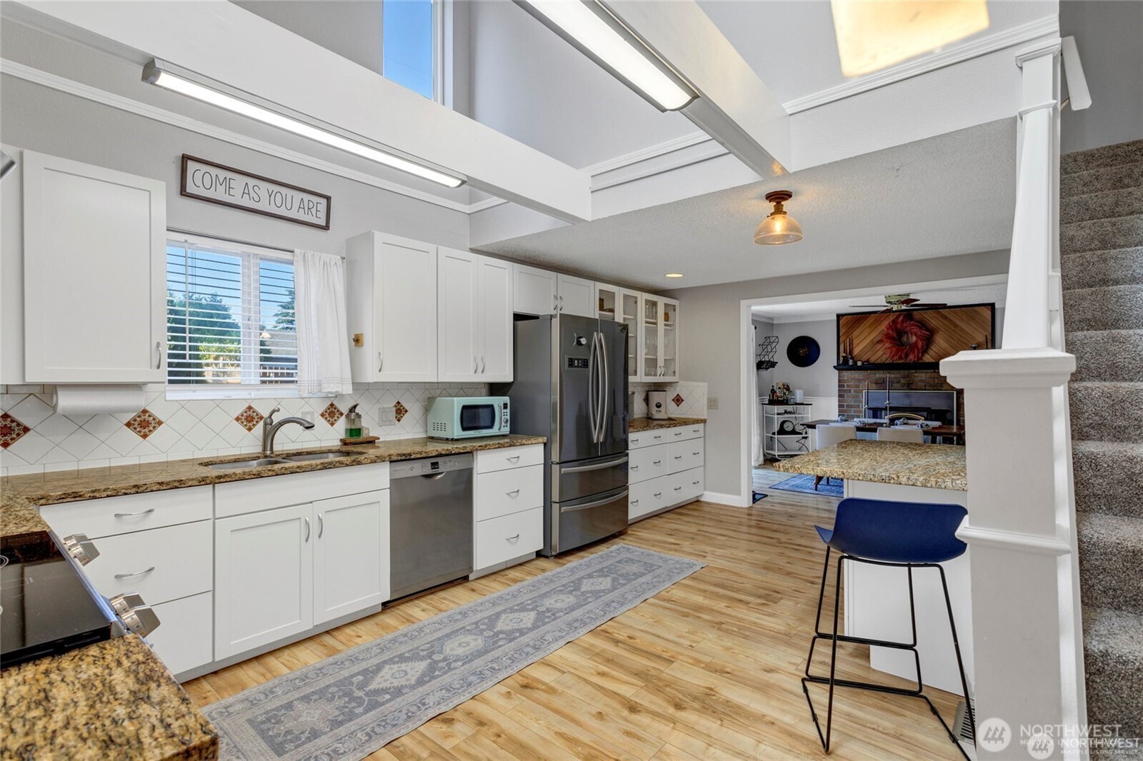 6502 Avondale Road Southwest, Unit 4 Lakewood, WA 98499 - Photo 10 of 32