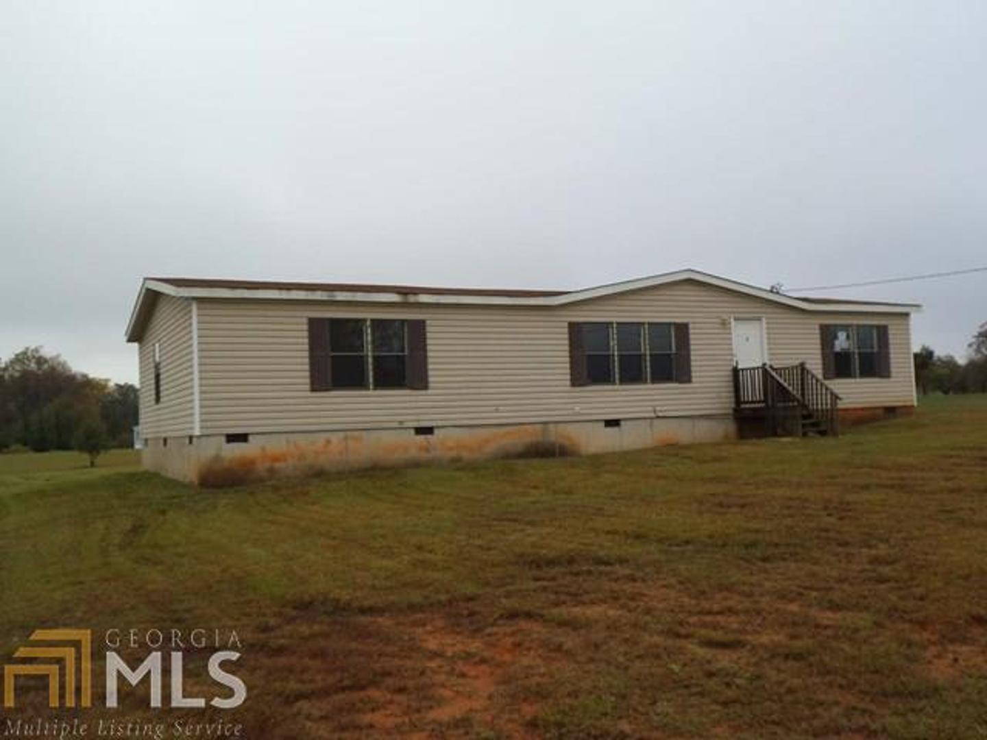 292 Hilliard Road Bowersville, GA 30516 - Photo 1 of 1 Front