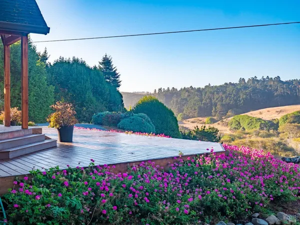 $3,250,000 | 43500 Crispin Road, Manchester, CA 95459