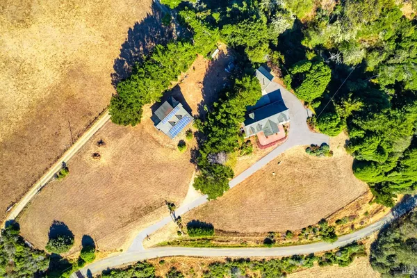 $3,250,000 | 43500 Crispin Road, Manchester, CA 95459