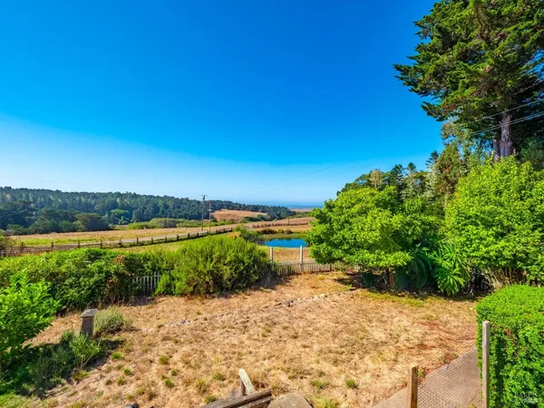 $3,250,000 | 43500 Crispin Road, Manchester, CA 95459