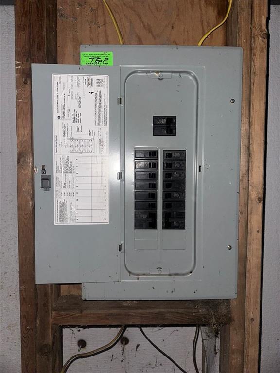 0 Old Leechburg Road Pittsburgh, PA 15239 - Photo 6 of 10 a bathroom with a sink and a mirror