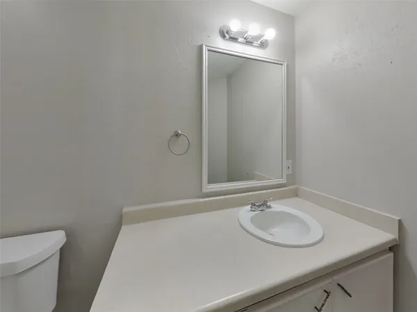$1,629 | 5519 Bridgegate Drive, Spring, TX 77373