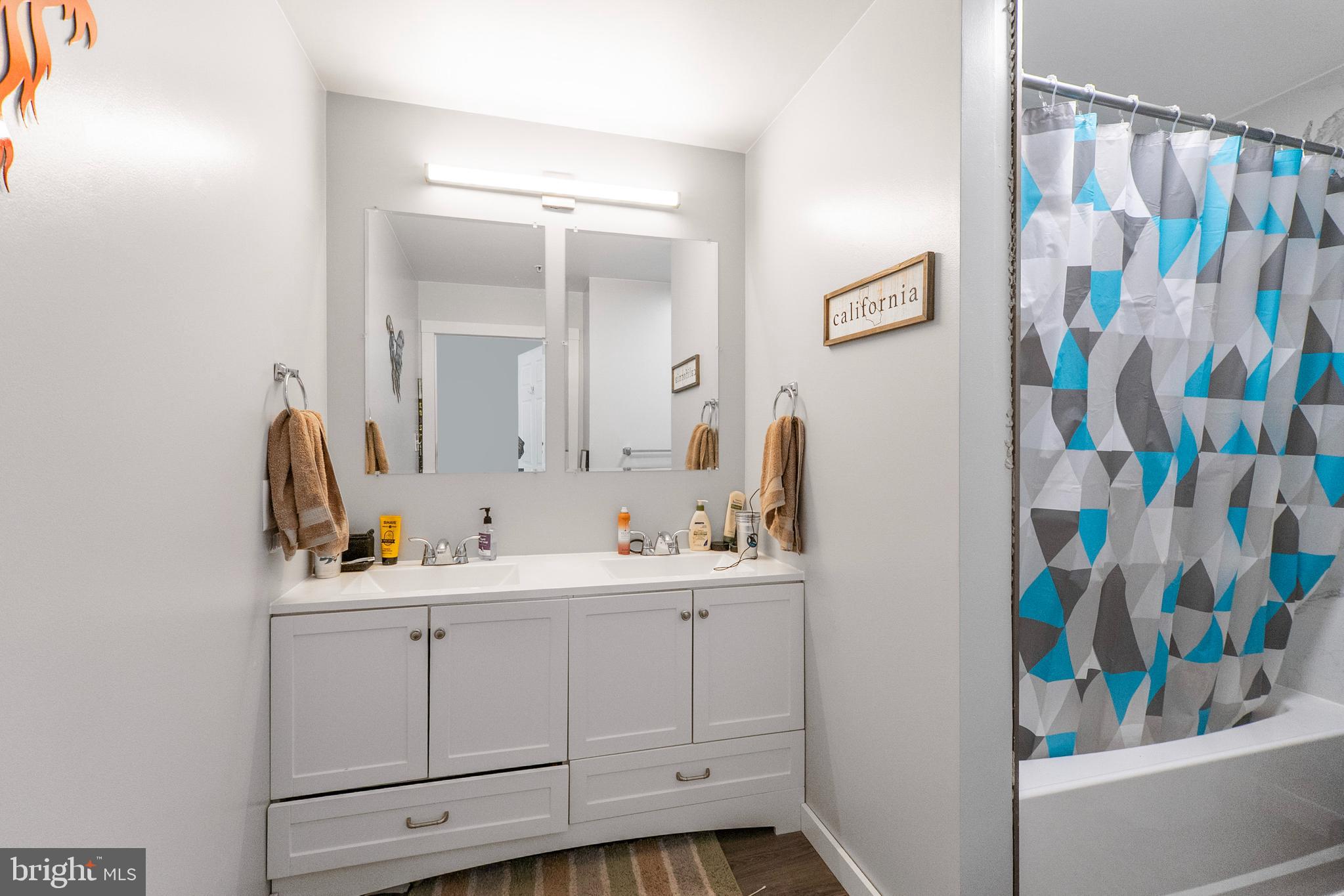 1517 Fair Oak Drive Hanover, MD 21076 - Photo 17 of 33 Primary Bath Main Level