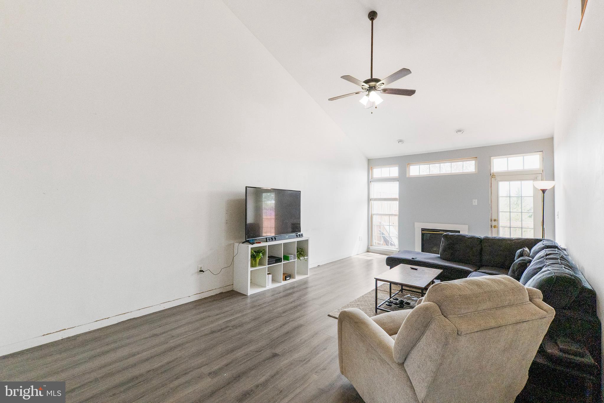 1517 Fair Oak Drive Hanover, MD 21076 - Photo 2 of 33