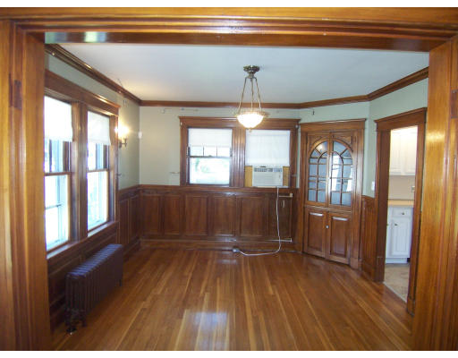 9 Ellsworth Road Milton, MA 02186 - Photo 4 of 10 Gallery Image 4