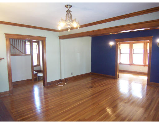 9 Ellsworth Road Milton, MA 02186 - Photo 5 of 10 Gallery Image 5