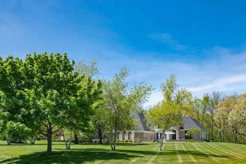 $1,449,000 | W307N2873 Fieldwood Drive, Delafield, WI 53072