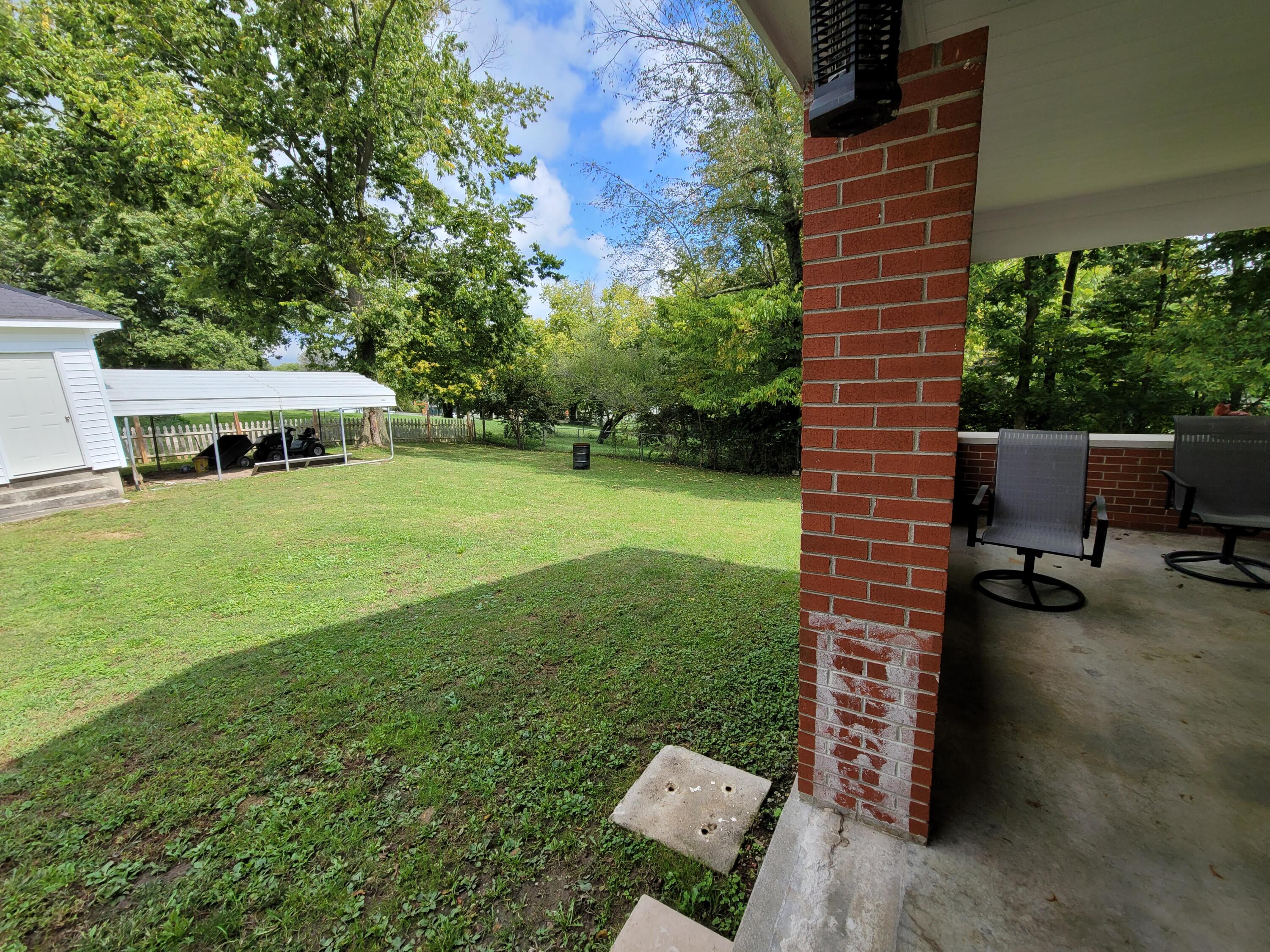 216 South Jackson Street Perryville, KY 40468 - Photo 5 of 9 20211004_131408