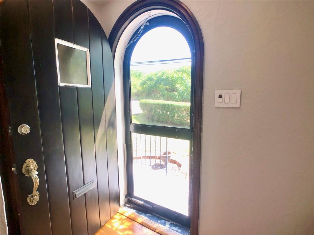 123 Gass Road Pittsburgh, PA 15229 - Photo 2 of 23 Gallery Image 2