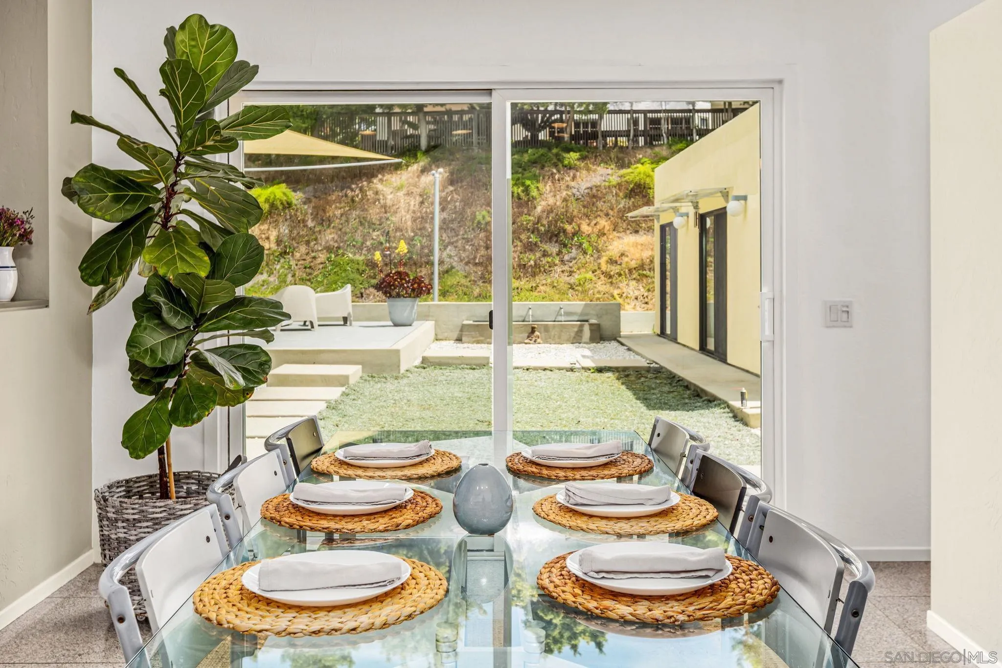 6540 Persa Street Carlsbad, CA 92009 - Photo 11 of 47