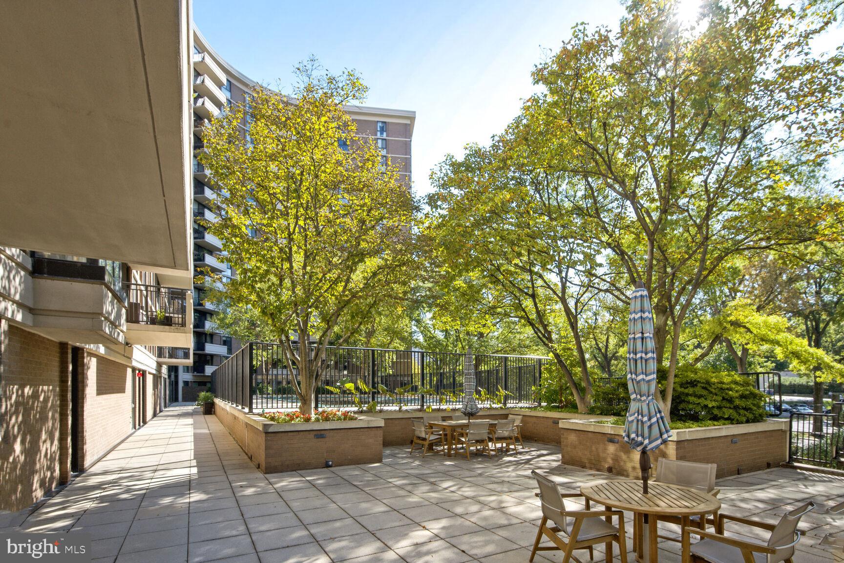 4620 North Park Avenue, Unit 504E Chevy Chase, MD 20815 - Photo 30 of 31 patio and Pool