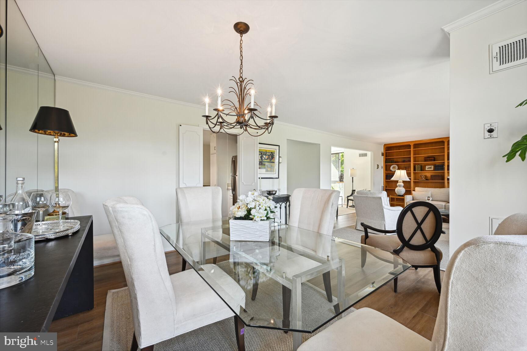 4620 North Park Avenue, Unit 504E Chevy Chase, MD 20815 - Photo 10 of 31 Dinning/Living