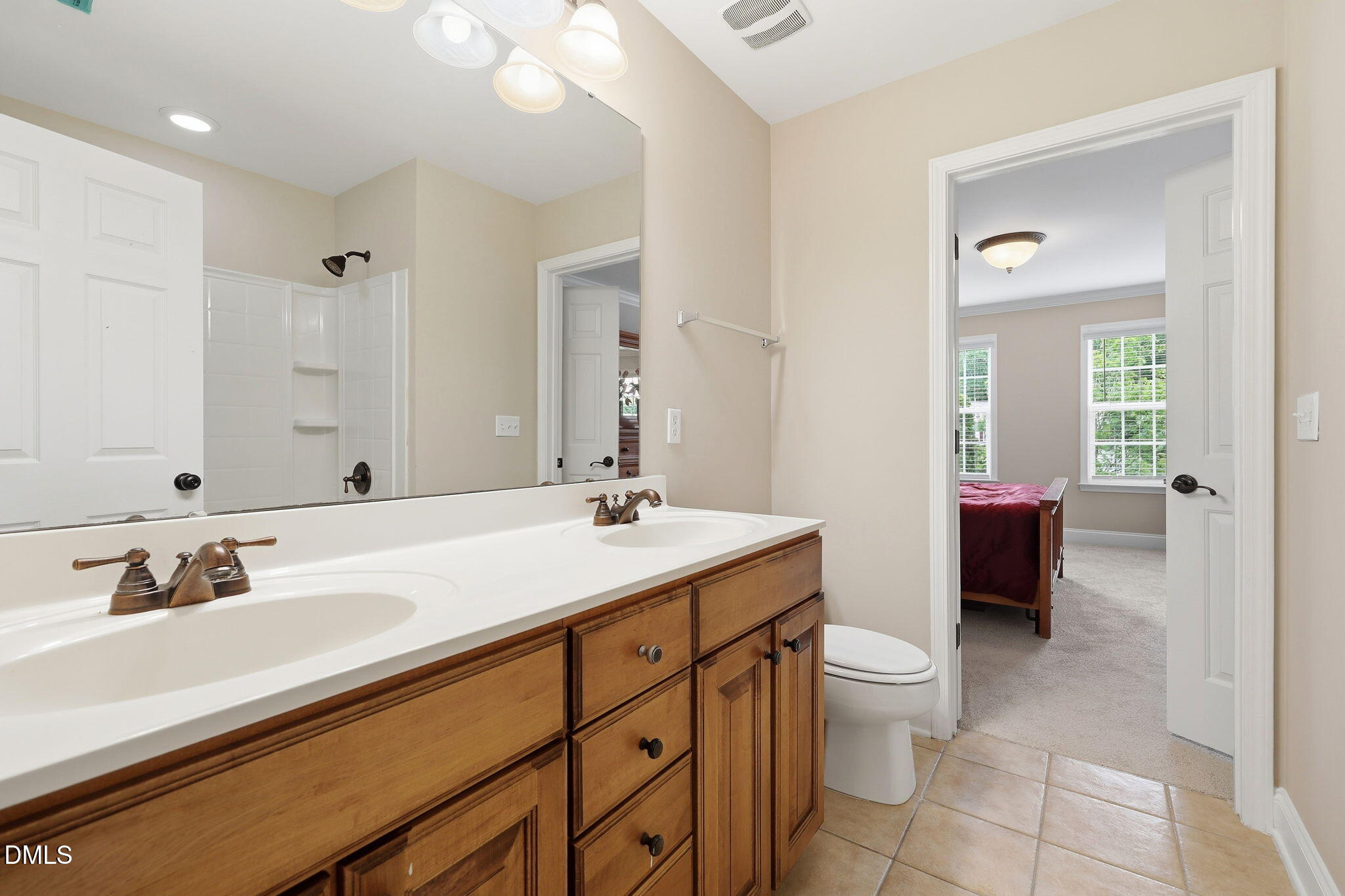10200 Thoughtful Spot Way Raleigh, NC 27614 - Photo 32 of 62 Full Bath