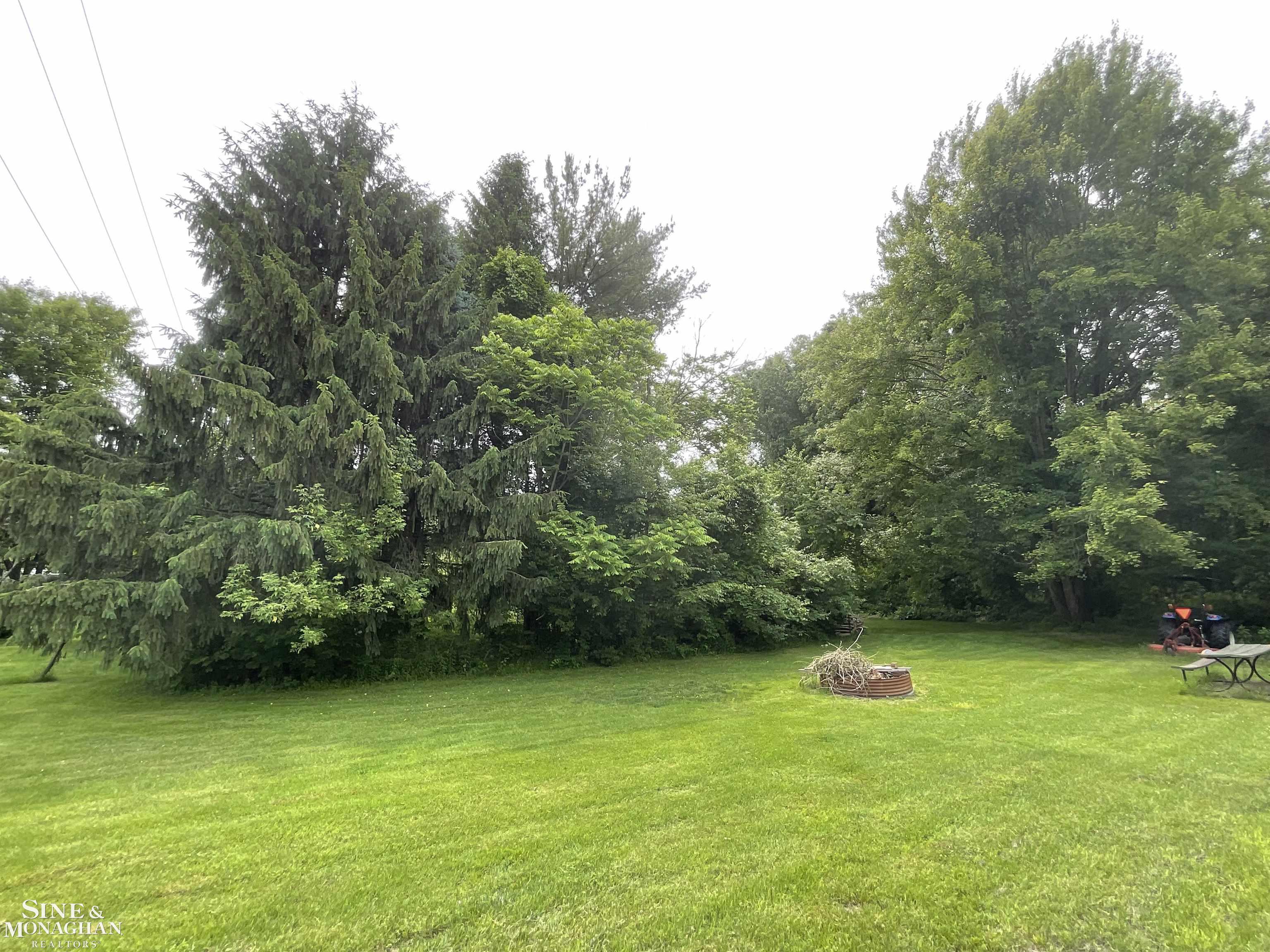 9270 Field Road Algonac, MI 48001 - Photo 17 of 45 50178298-761b6393-5828-45f0-b897-5db4ce47bb57.JPG