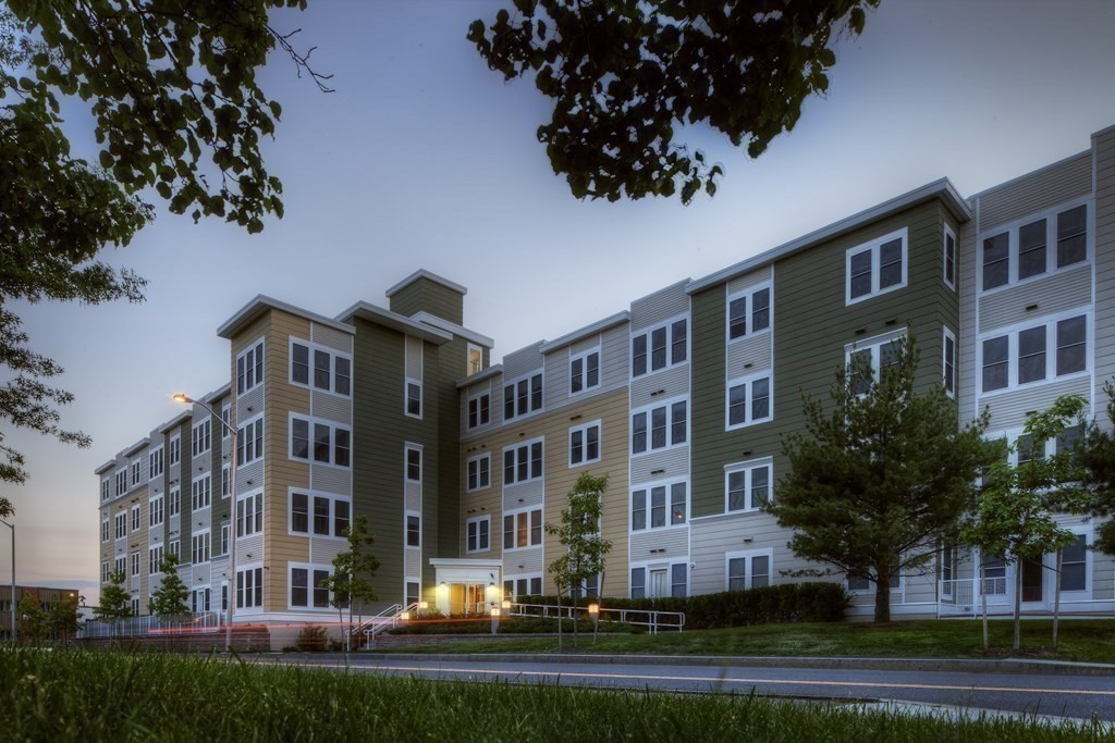 87 New Street, Unit 110 Cambridge, MA 02138 - Photo 8 of 10