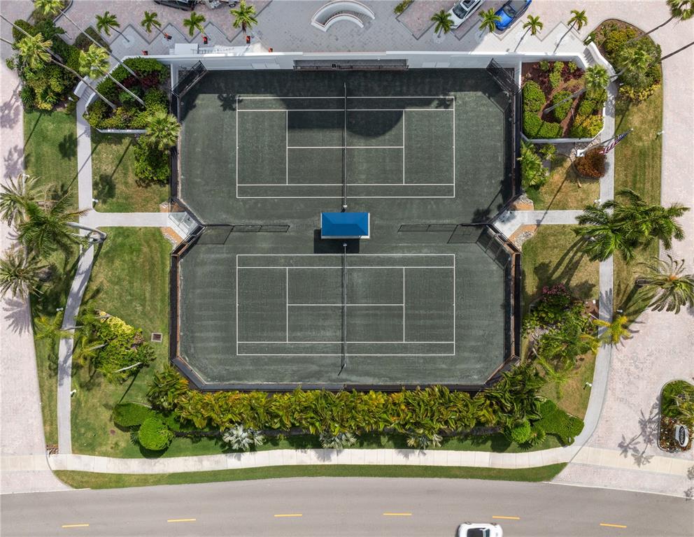 455 Longboat Club Road, Unit 307 Longboat Key, FL 34228 - Photo 46 of 95 Gallery Image 46