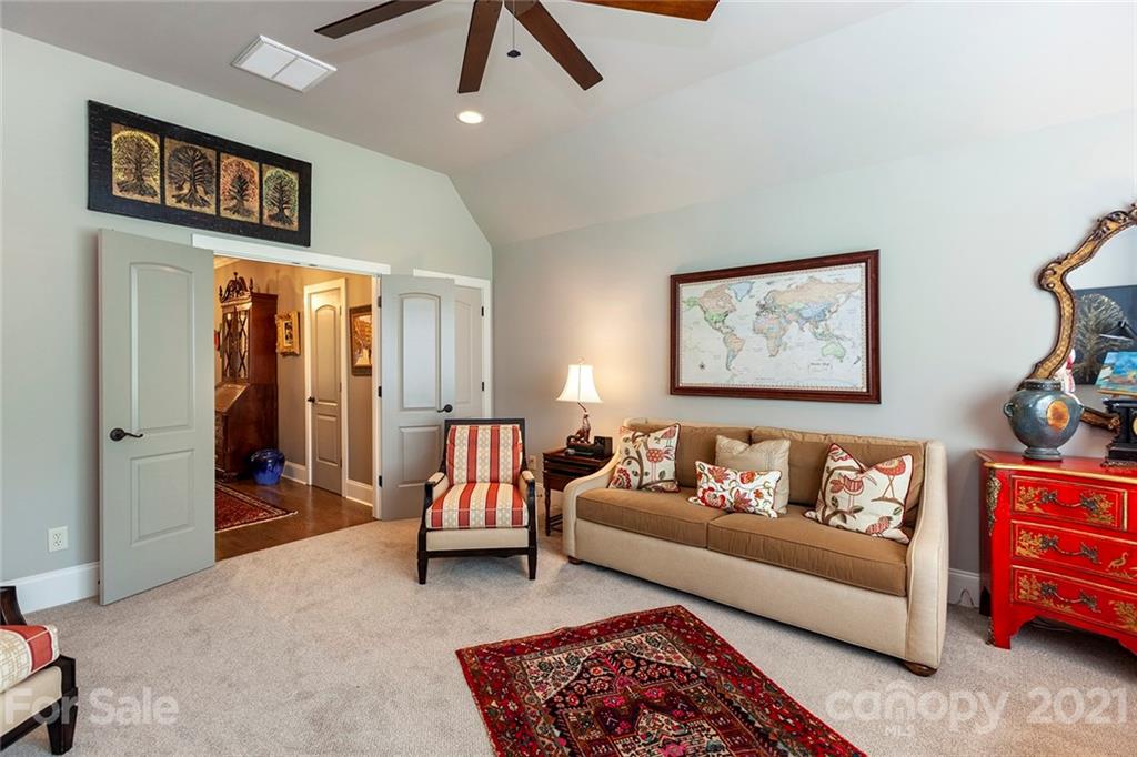 2020 Truman Road Charlotte, NC 28205 - Photo 32 of 42 Gallery Image 32
