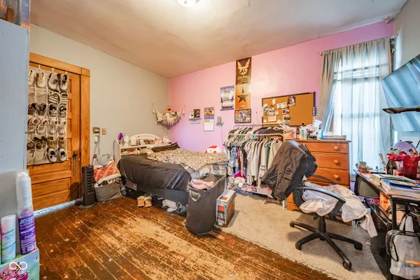 $269,900 | 5131 East County Road 300 South, New Castle, IN 47362