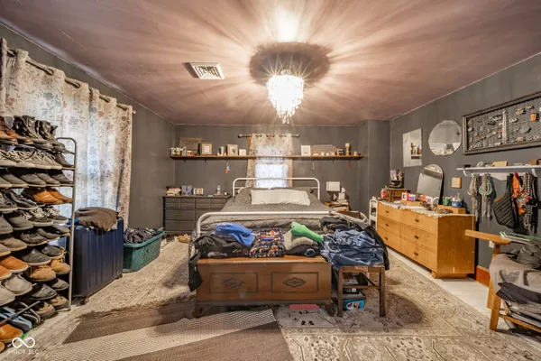 $269,900 | 5131 East County Road 300 South, New Castle, IN 47362
