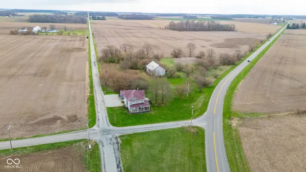 $269,900 | 5131 East County Road 300 South, New Castle, IN 47362