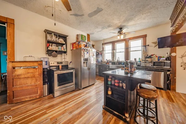 $269,900 | 5131 East County Road 300 South, New Castle, IN 47362